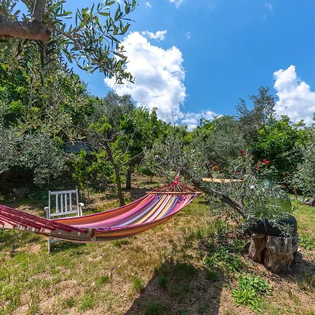 Sunrisestudiospapanero شقة فندقية